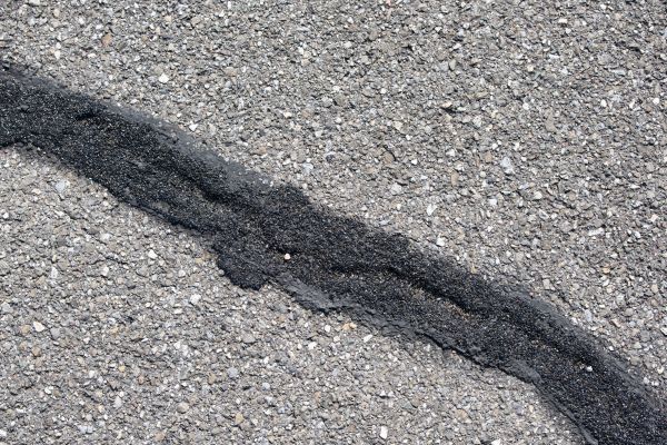 Cost of Driveway Crack Sealing in Merced